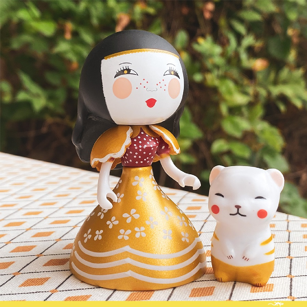 Arty Toys - Hercegnő - Mona és Holdvilág - Mona & Moon - 1