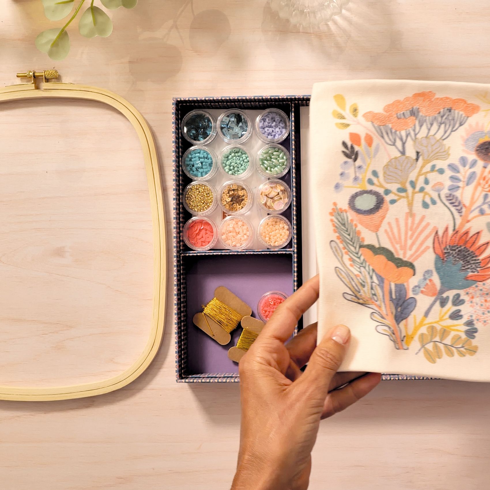 Műterem 58 - Gyöngyhímzés, Gyöngyvirág - Atelier 58, Beadwork - 4