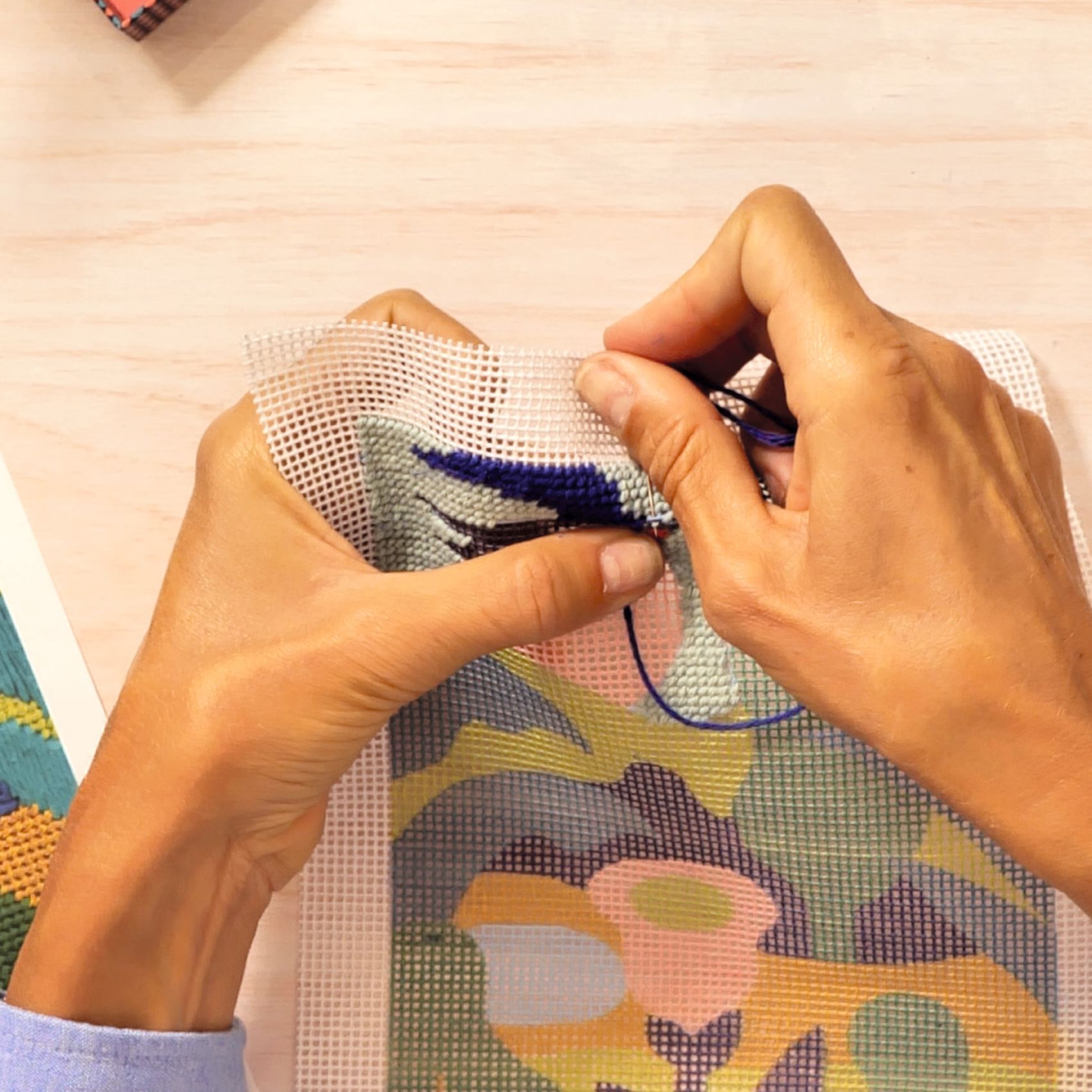 Műterem 65 - Tűhímzés, Hajnal - Atelier 65, Needlepoint - 5